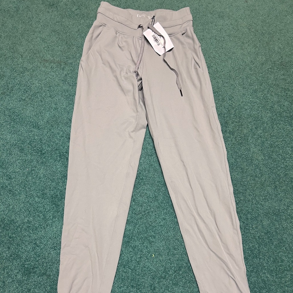 Zyia Ascend Joggers